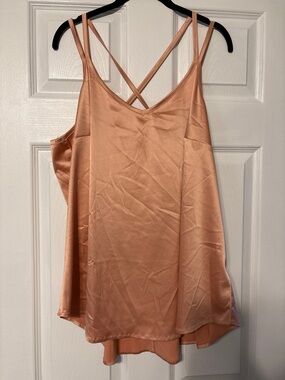 LuLaRoe Peach Satin Cami with Crisscross Straps Daniella style